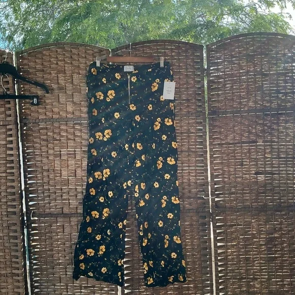 Floral Black and Yellow Women's Pants - Picture 3 of 4